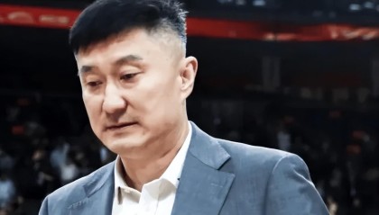 胜同曦发布会！杜锋认可防守，赞同曦多人！焦泊乔提下半场回暖！